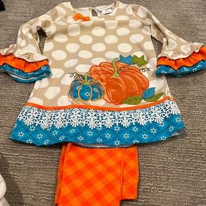 Emily Rose Fall matching set, Size 8